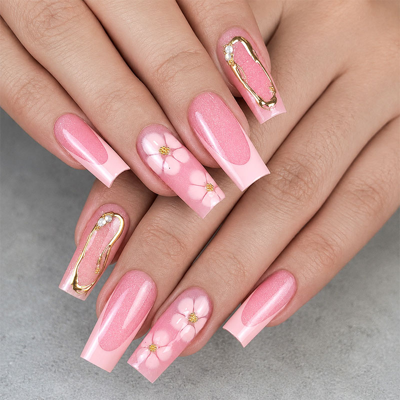 Nails Center